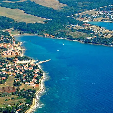 Mare Lovrecica (Istria)