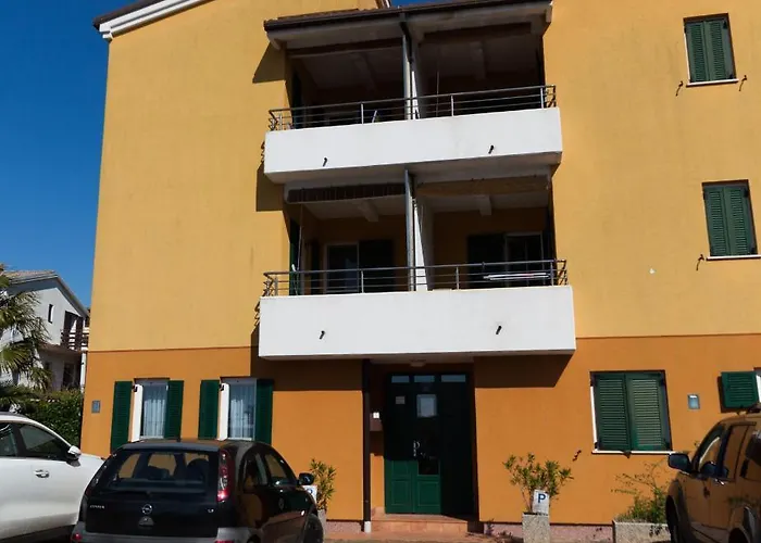 Mare Lägenhet Lovrečica